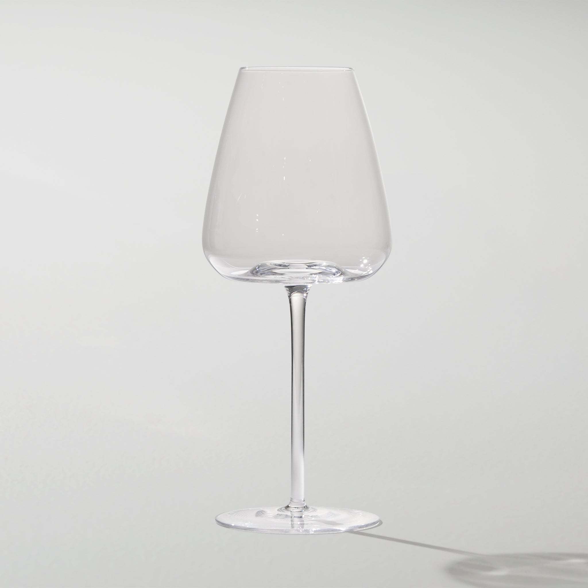 The Brilliant Blanco Glass – Håndlavet elegance til dine yndlingsvine