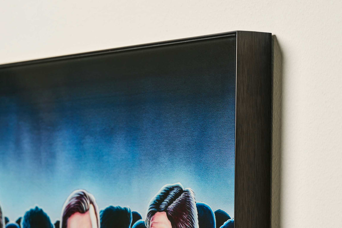The Mancave Royal Champagnesabel + At The Bar Konstverk (40x120 cm.)